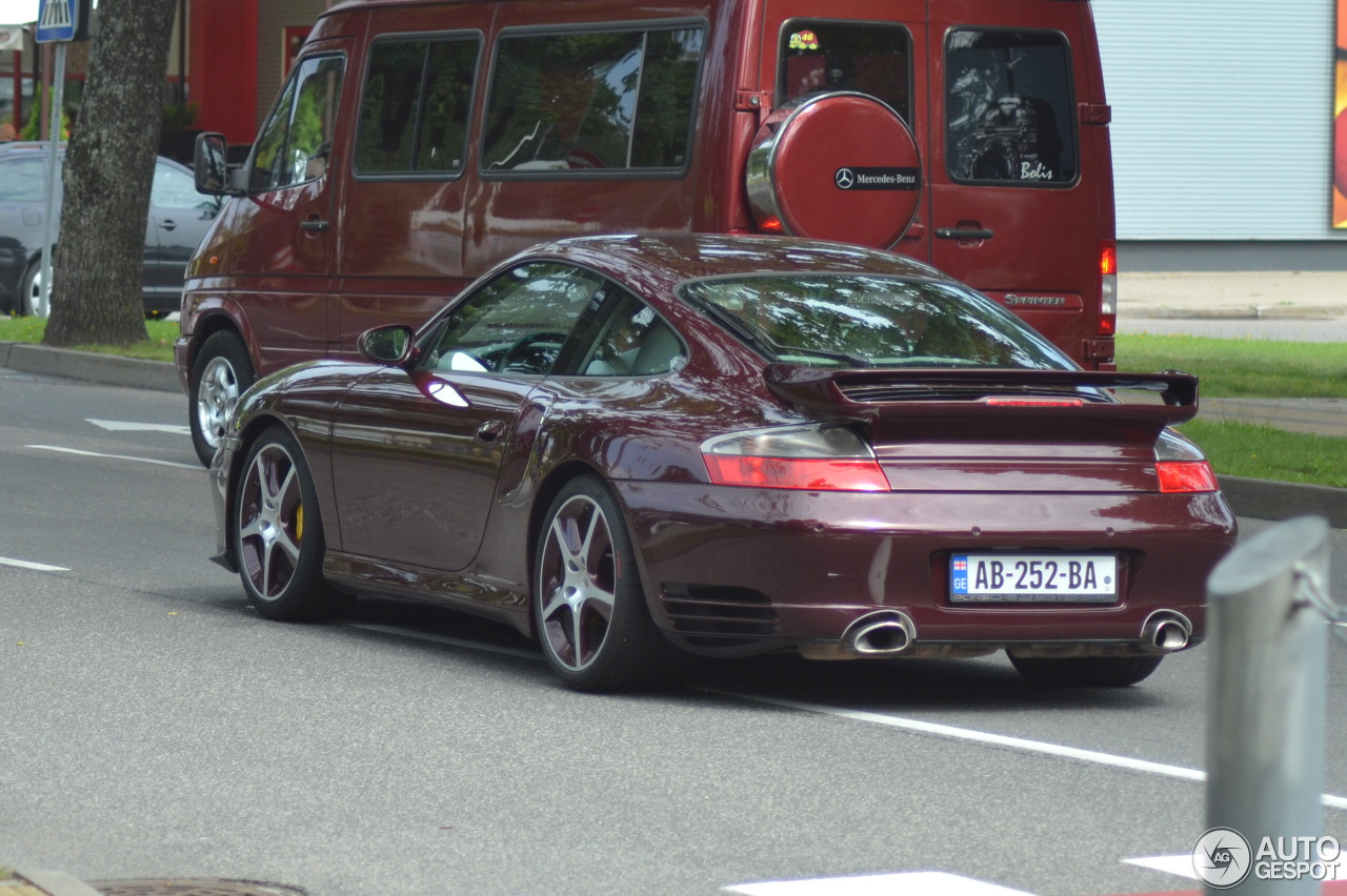 Porsche 996 Turbo