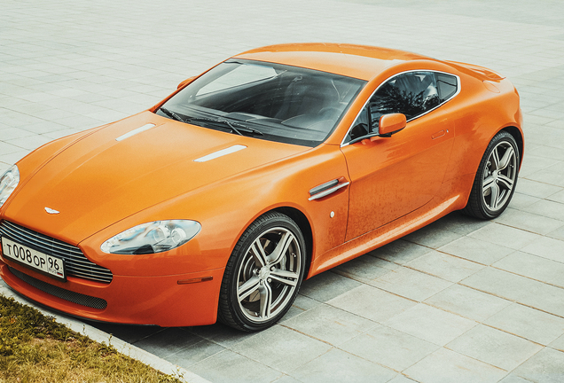 Aston Martin V8 Vantage N400