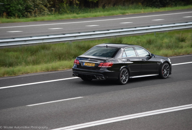 Mercedes-Benz E 63 AMG S W212