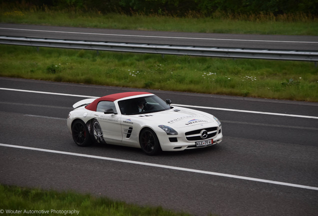 Mercedes-Benz SLS AMG Roadster