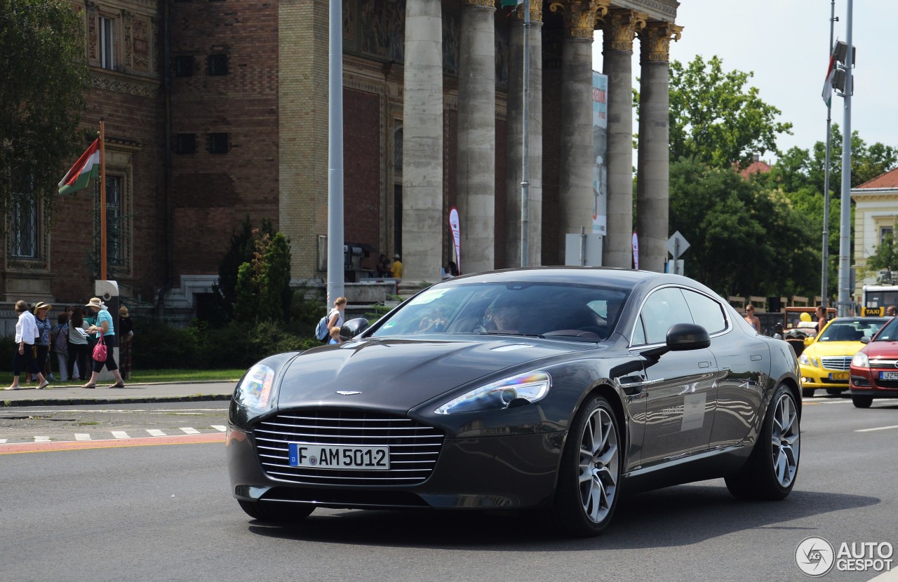 Aston Martin Rapide S