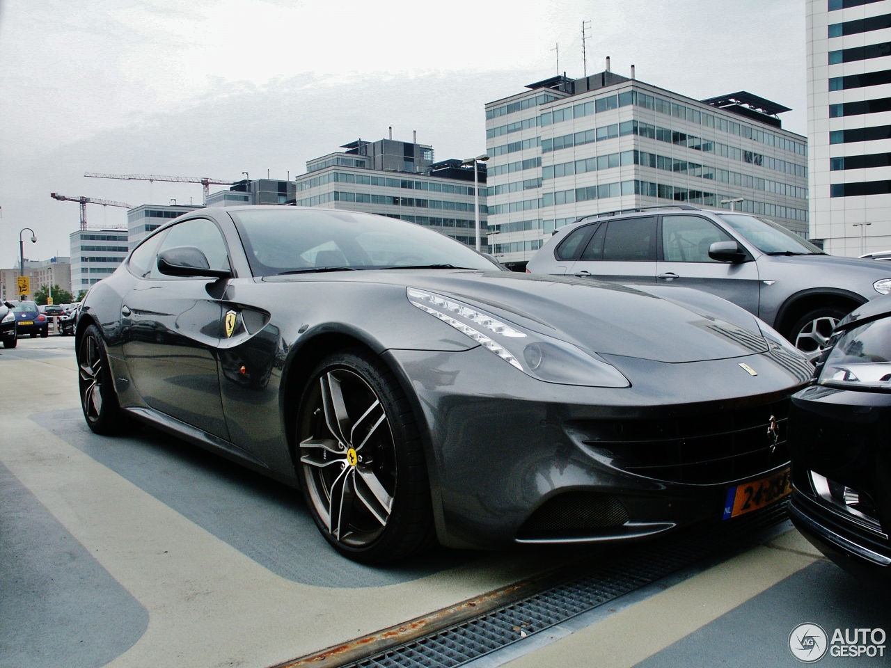 Ferrari FF