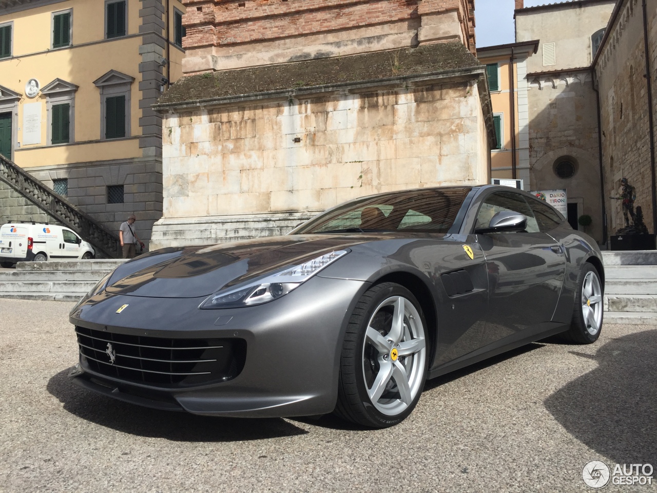 Ferrari GTC4Lusso