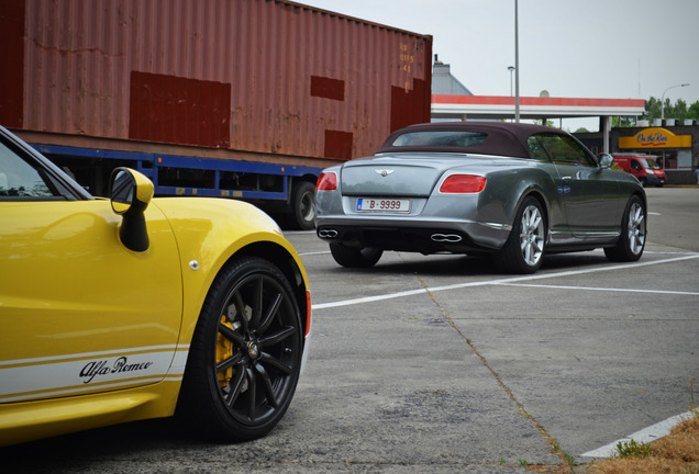 Bentley Continental GTC V8 S