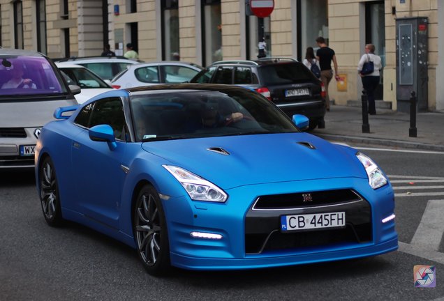 Nissan GT-R 2014