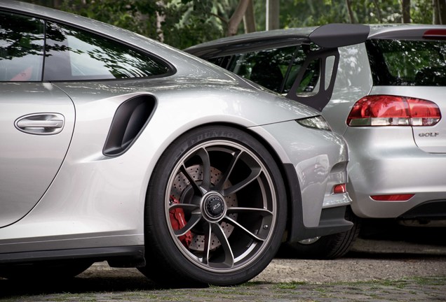 Porsche 991 GT3 RS MkI