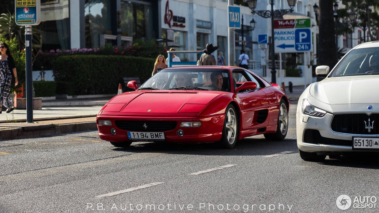 Ferrari F355 Berlinetta