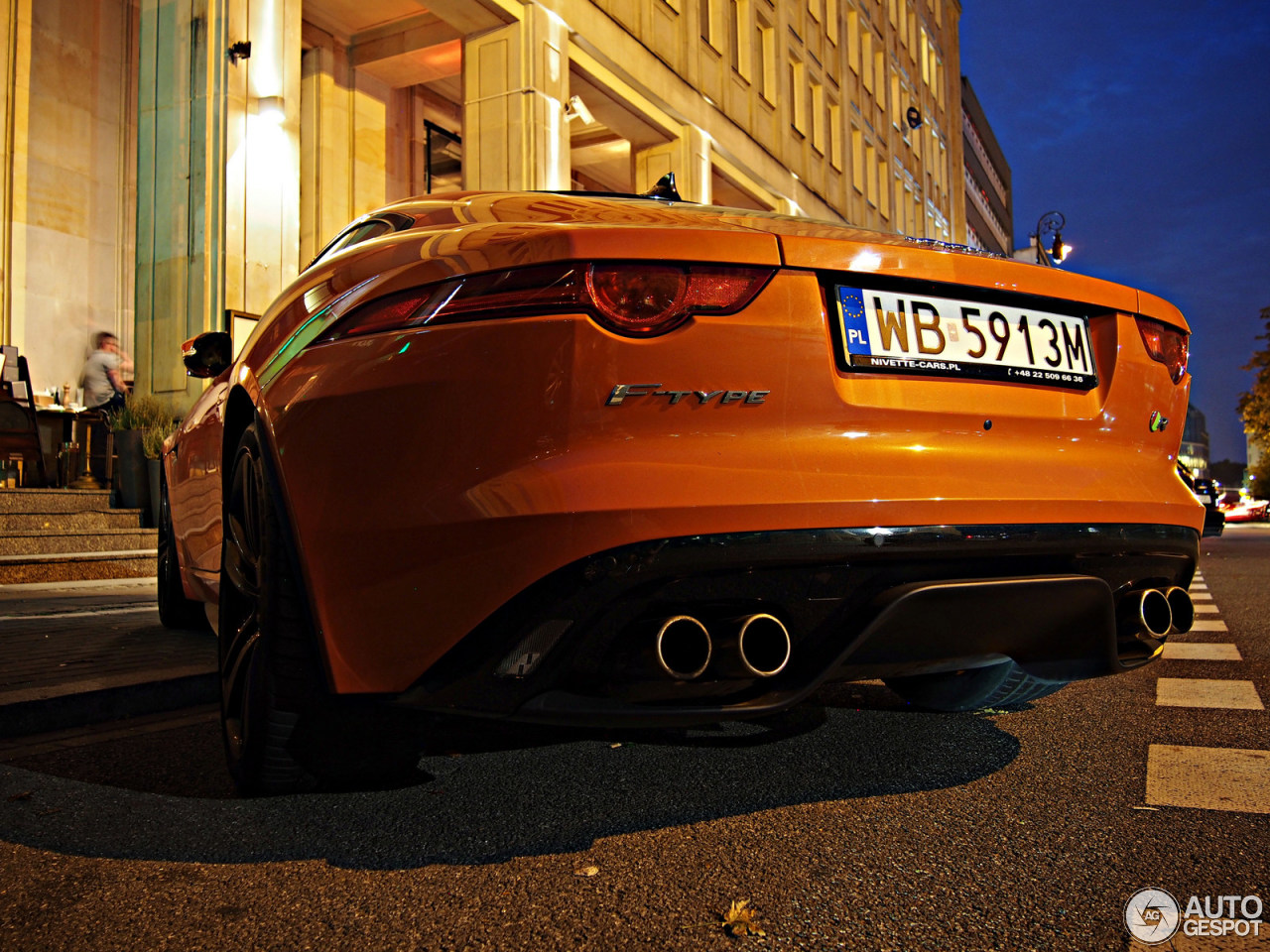 Jaguar F-TYPE R Coupé