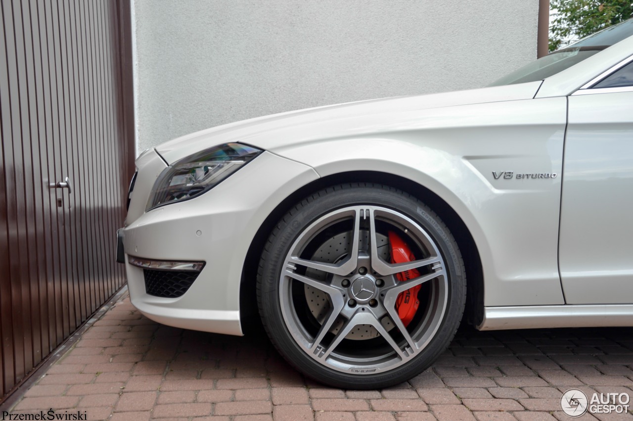 Mercedes-Benz CLS 63 AMG C218