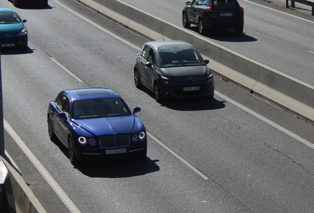 Bentley Flying Spur W12