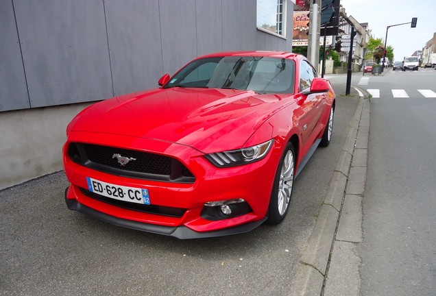 Ford Mustang GT 2015