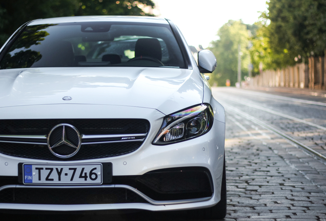 Mercedes-AMG C 63 S W205