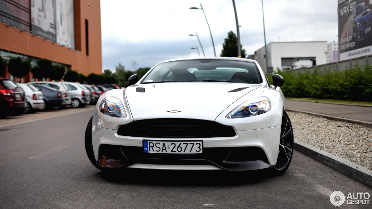 Aston Martin Vanquish 2013