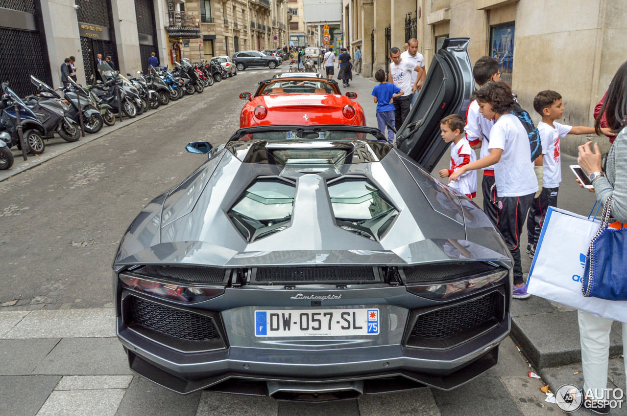 Lamborghini Aventador LP700-4 Roadster