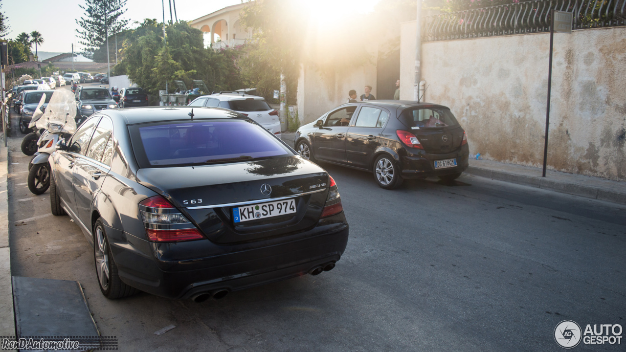 Mercedes-Benz S 63 AMG W221