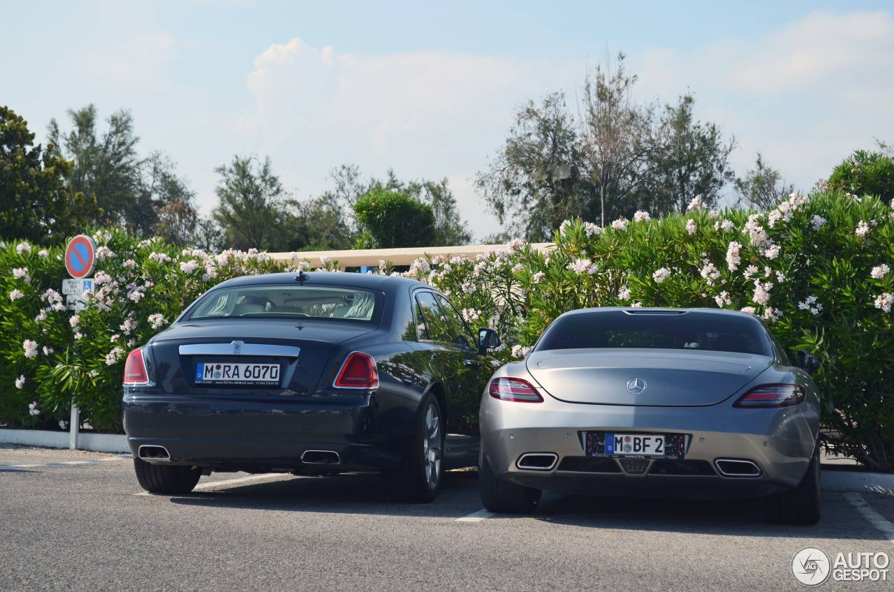 Mercedes-Benz SLS AMG