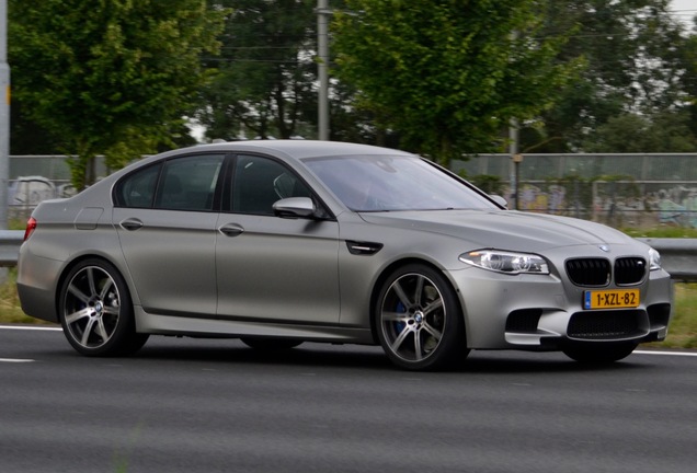 BMW M5 F10 30 Jahre Edition