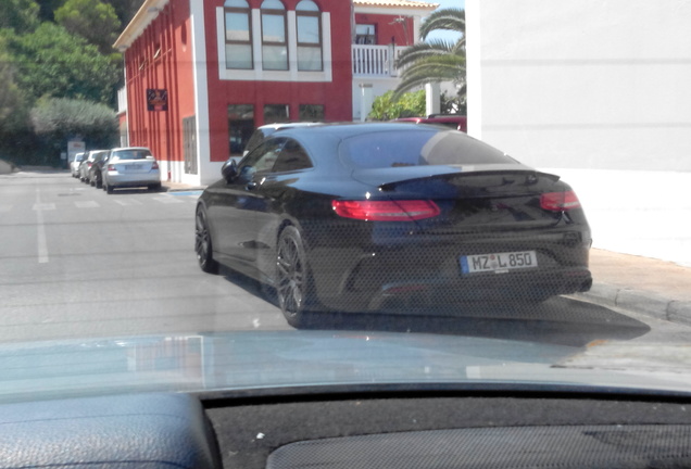 Mercedes-Benz Brabus 850 6.0 Biturbo Coupé C217