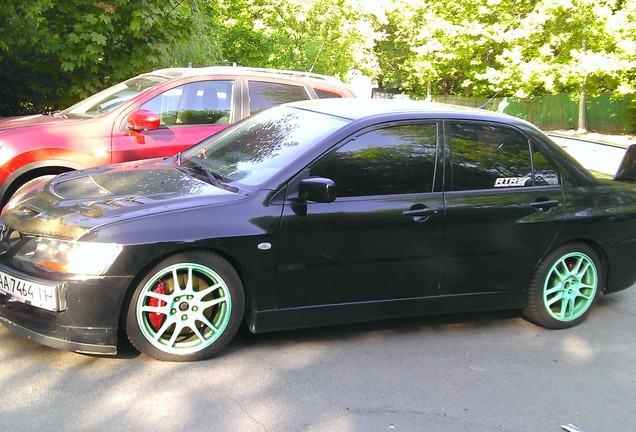 Mitsubishi Lancer Evolution IX