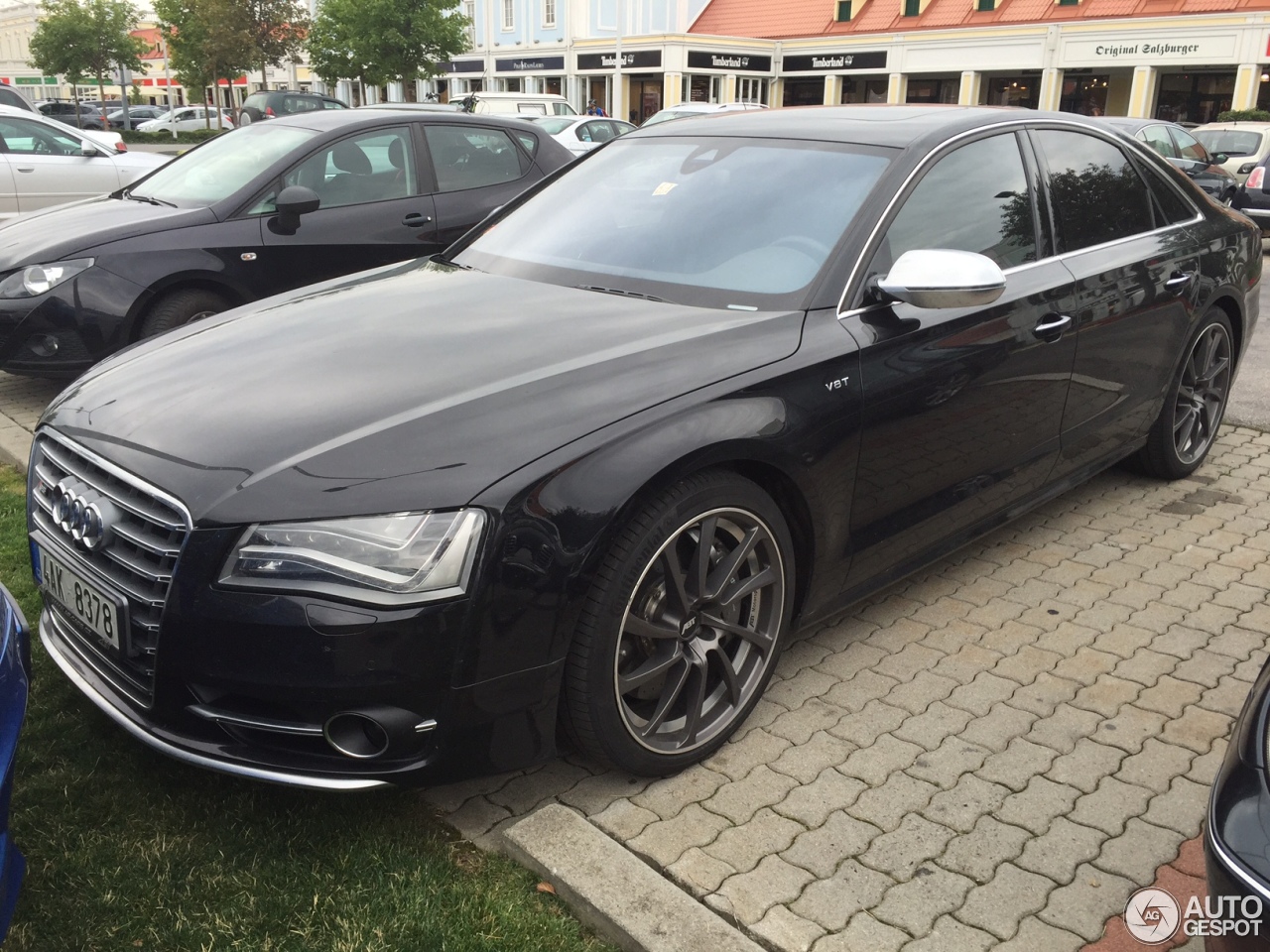 Audi S8 D4