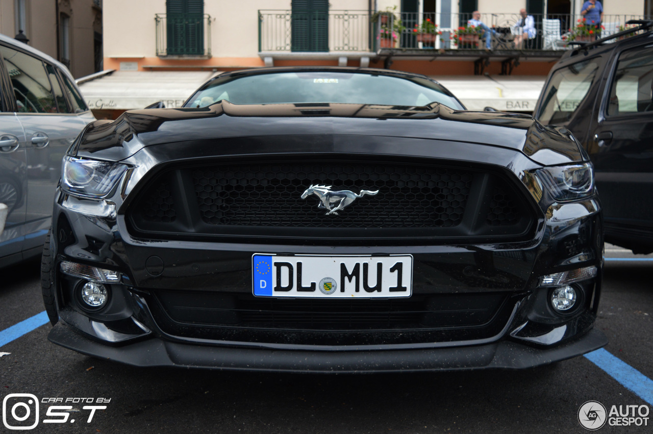 Ford Mustang GT Convertible 2015