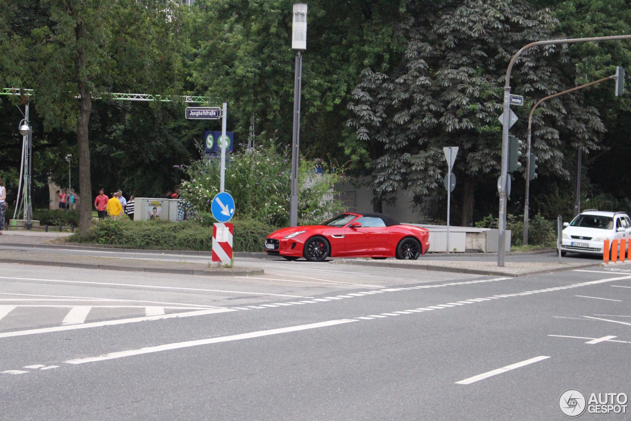 Jaguar F-TYPE S Convertible