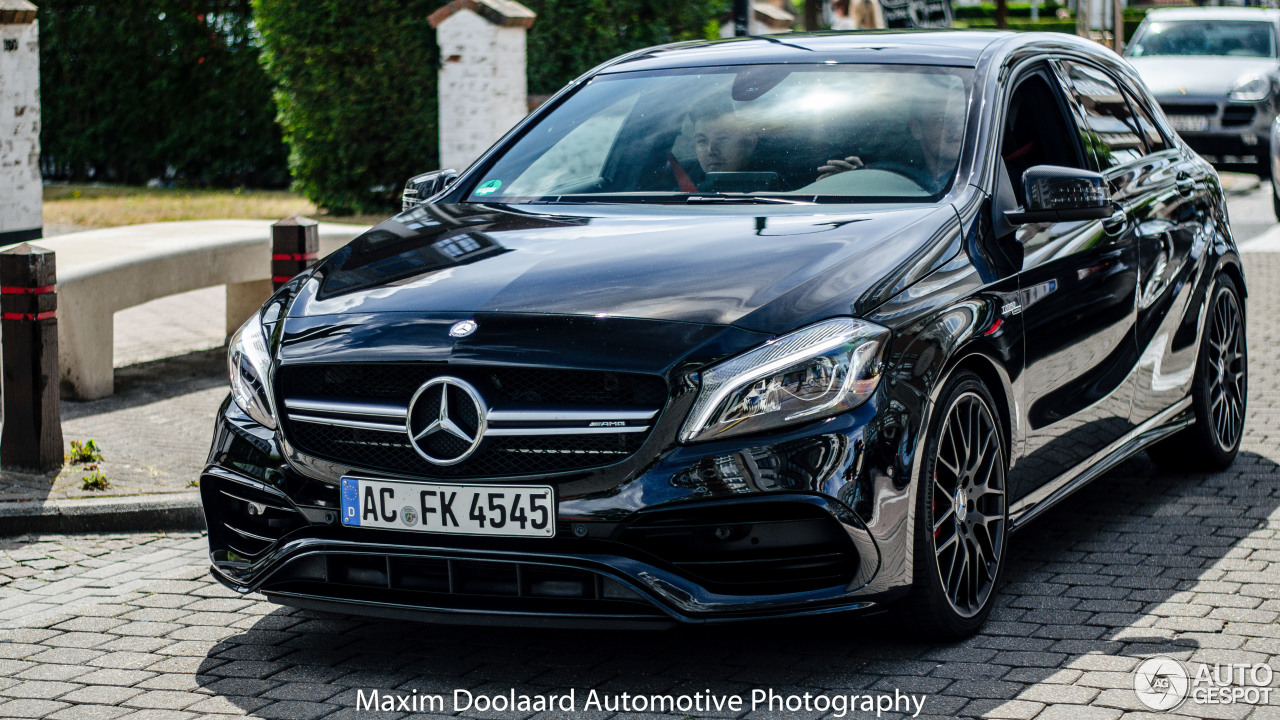 Mercedes-AMG A 45 W176 2015