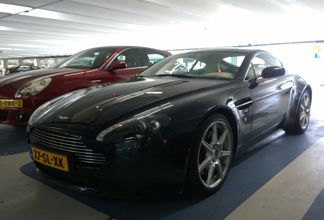 Aston Martin V8 Vantage