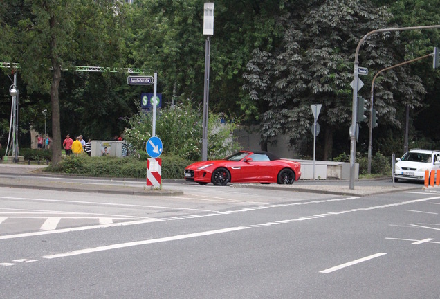 Jaguar F-TYPE S Convertible