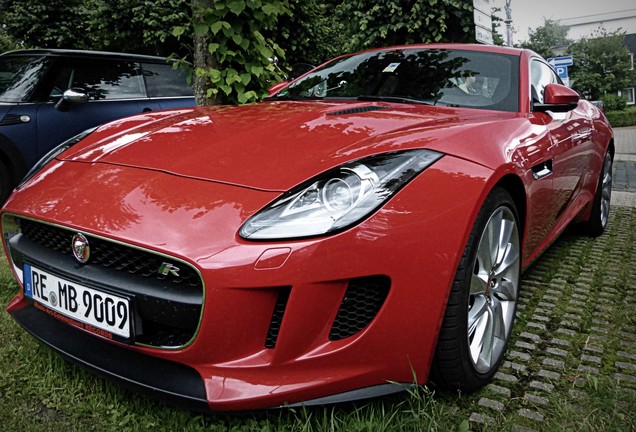 Jaguar F-TYPE S Coupé