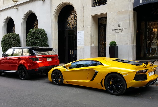 Lamborghini Aventador LP700-4