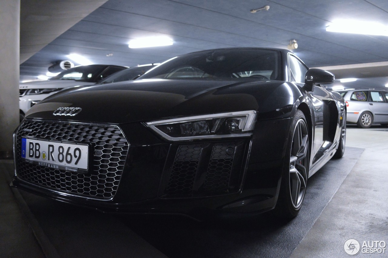 Audi R8 V10 Plus 2015