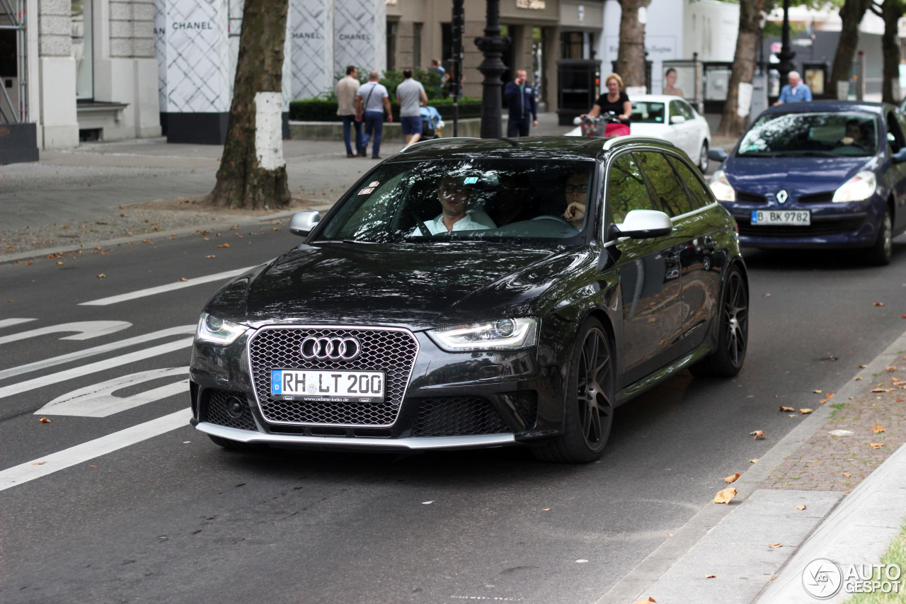 Audi RS4 Avant B8