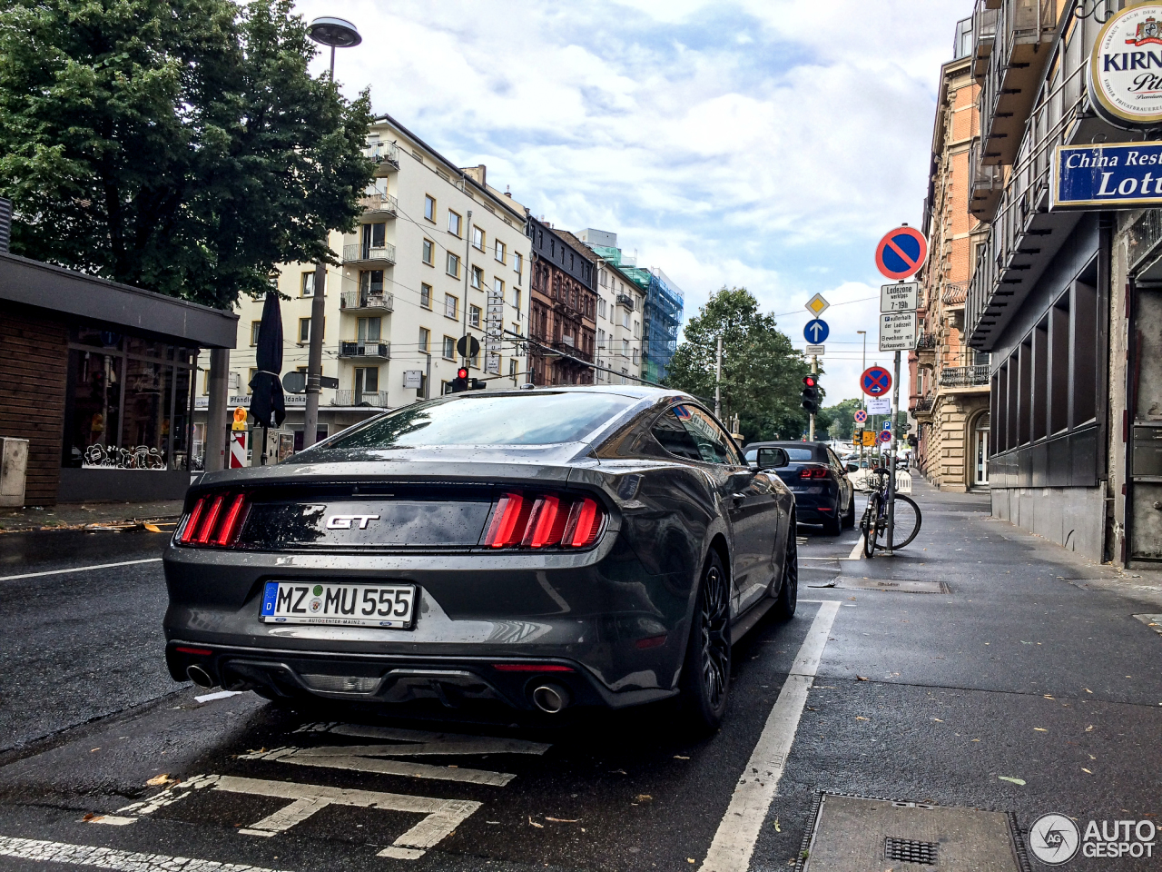 Ford Mustang GT 2015