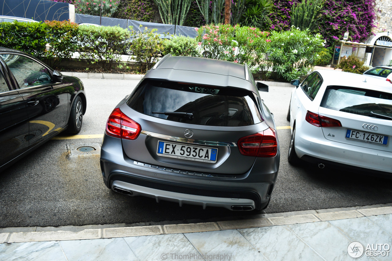 Mercedes-Benz GLA 45 AMG X156