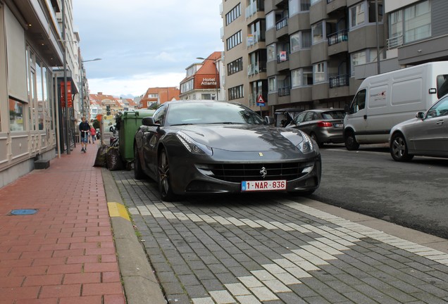 Ferrari FF