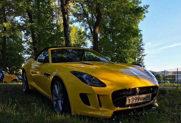 Jaguar F-TYPE S Convertible