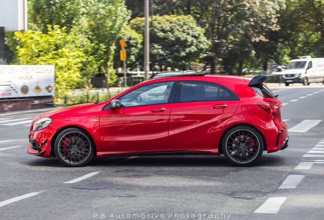 Mercedes-AMG A 45 W176 2015