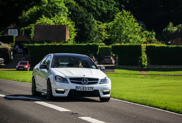 Mercedes-Benz C 63 AMG Coupé