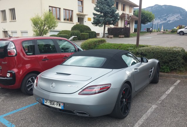 Mercedes-Benz SLS AMG Roadster