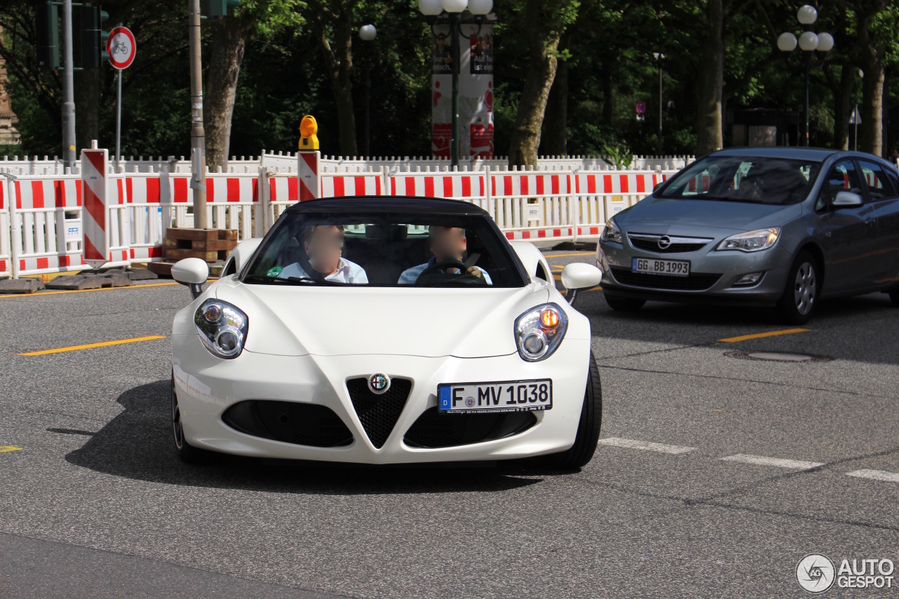 Alfa Romeo 4C Spider