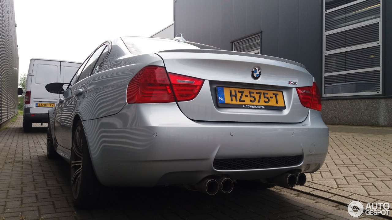 BMW M3 E90 Sedan 2009