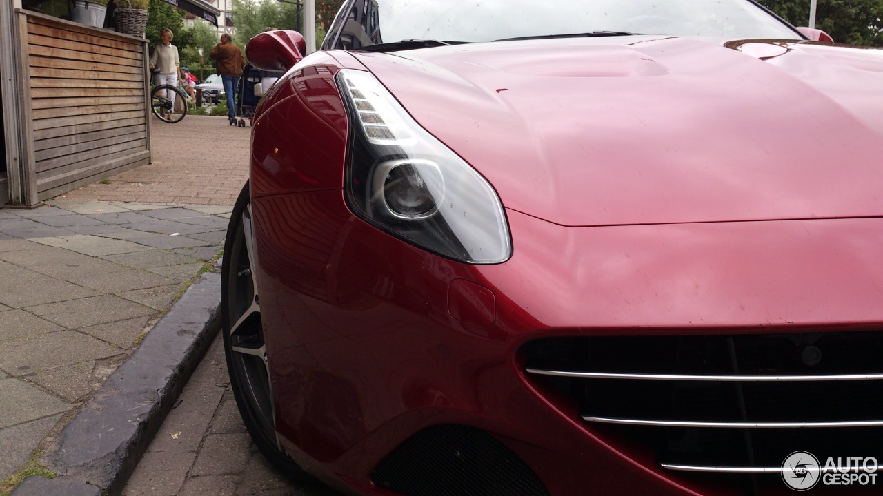 Ferrari California T