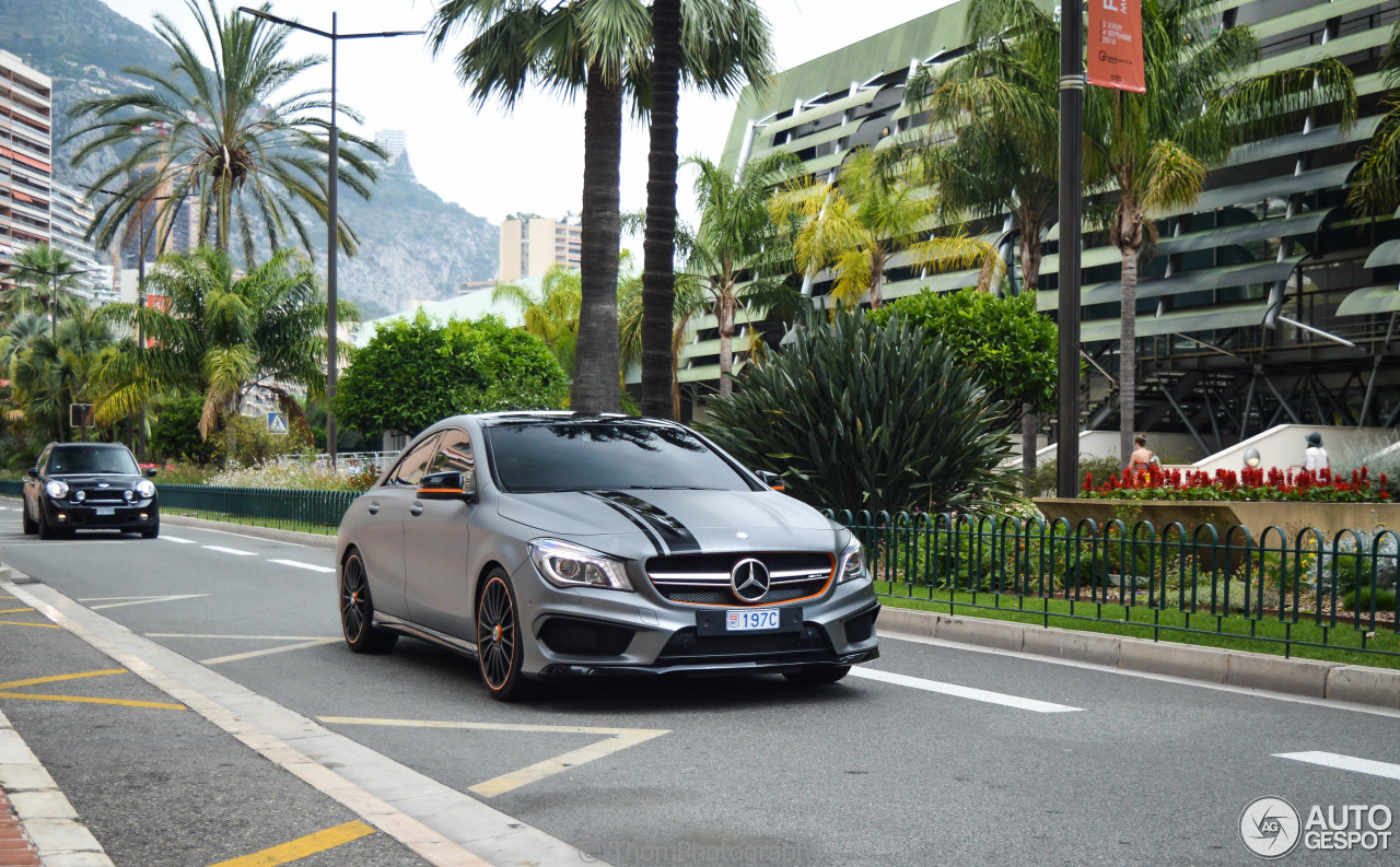 Mercedes-Benz CLA 45 AMG OrangeArt Edition C117