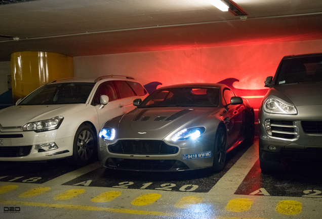 Aston Martin V12 Vantage S