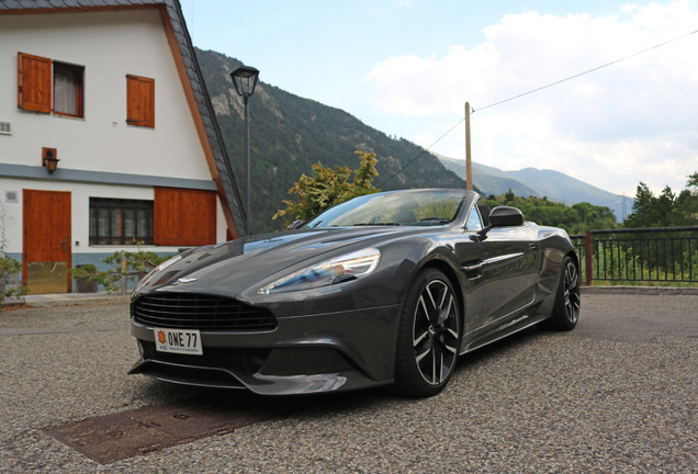 Aston Martin Vanquish Volante