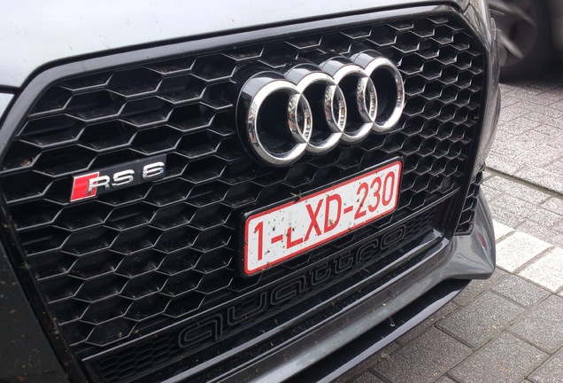 Audi RS6 Avant C7 2015