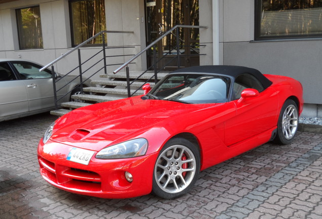 Dodge Viper SRT-10 Roadster 2003