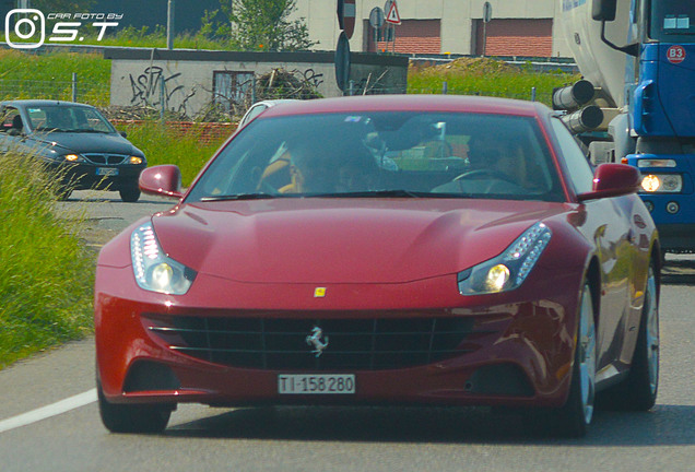 Ferrari FF