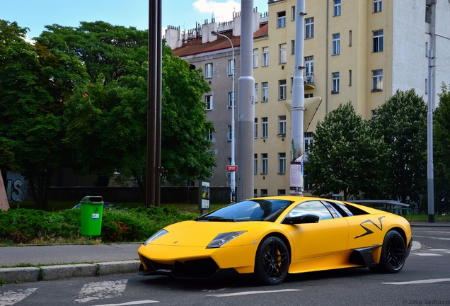 Lamborghini Murciélago LP670-4 SuperVeloce